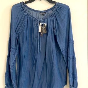 Alison Andrew Denim Blouse With Design in Sleeves. Color: Blue Size L
